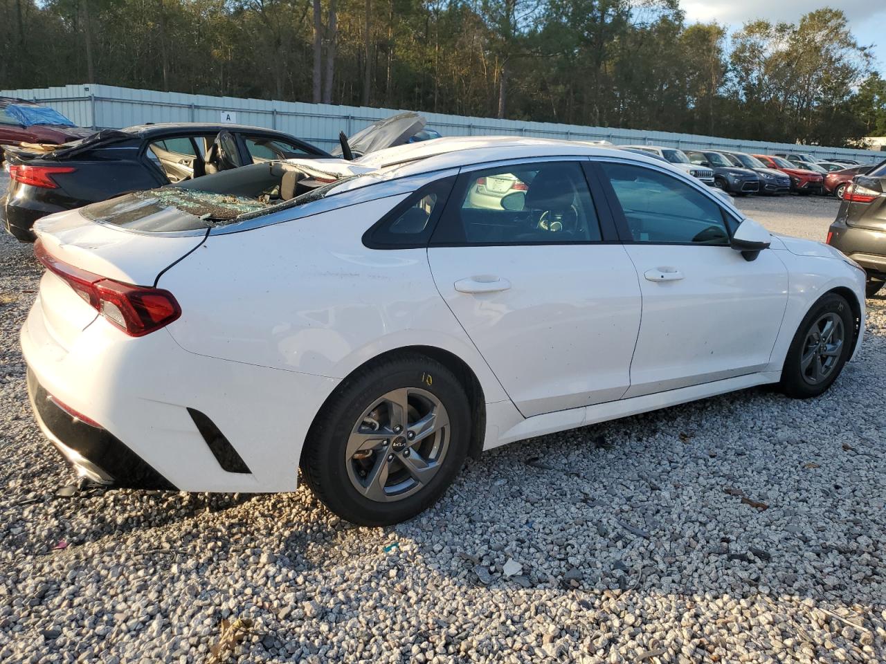 2022 KIA K5 LXS VIN:5XXG14J20NG145371