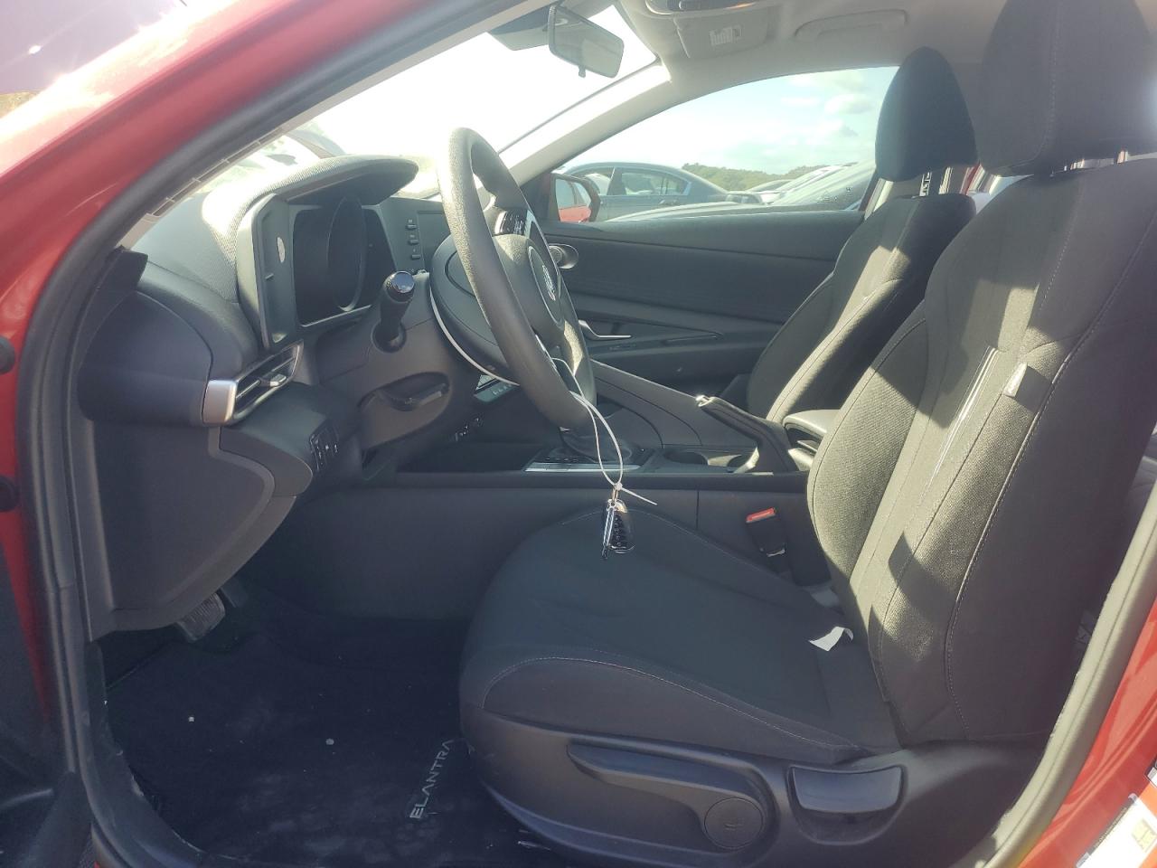 2022 HYUNDAI ELANTRA SEL VIN:5NPLM4AGXNH072855