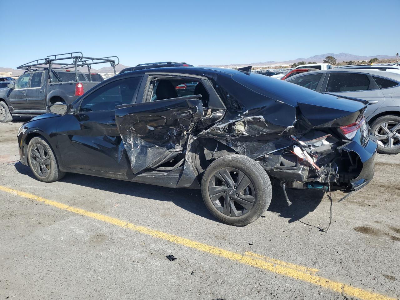 2023 HYUNDAI ELANTRA BLUE VIN:KMHLM4AJ6PU057236