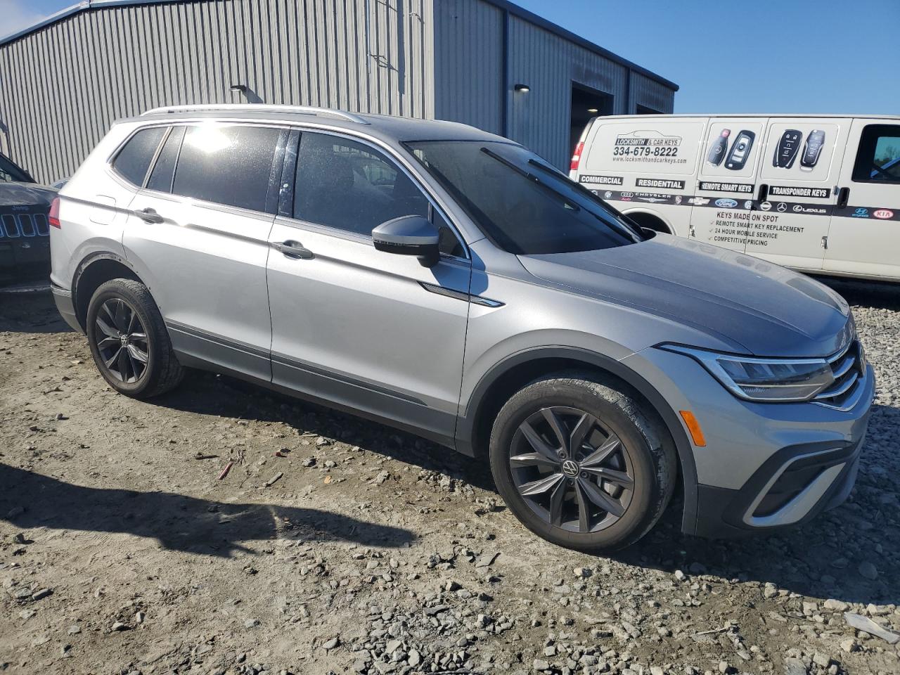 2023 VOLKSWAGEN TIGUAN SE VIN:3VV3B7AX6PM055086