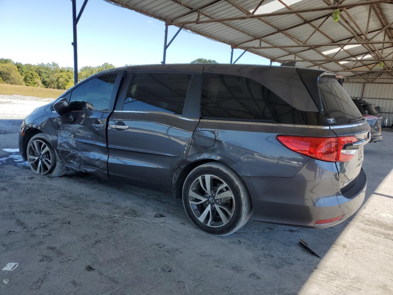 2022 HONDA ODYSSEY TOURING VIN:5FNRL6H86NB064354