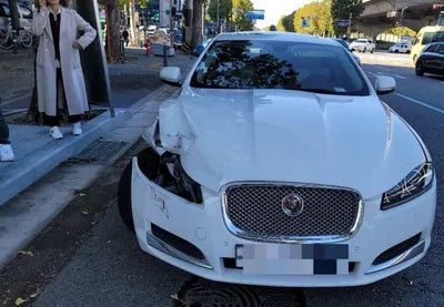 2015 Jaguar XF VIN:
