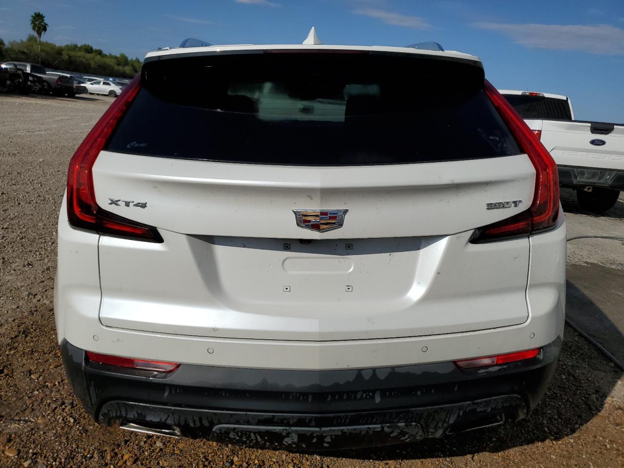 2023 CADILLAC XT4 LUXURY VIN:1GYAZAR42PF104271
