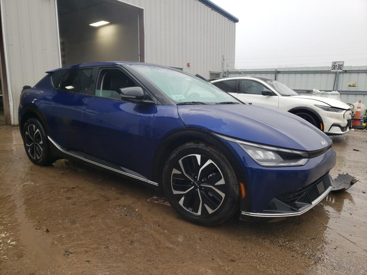 2023 KIA EV6 LIGHT VIN:KNDC34LA2P5612567