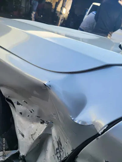 2016 BMW 750 WBA7F2103GG382367 VIN:WBA7F2103GG382367