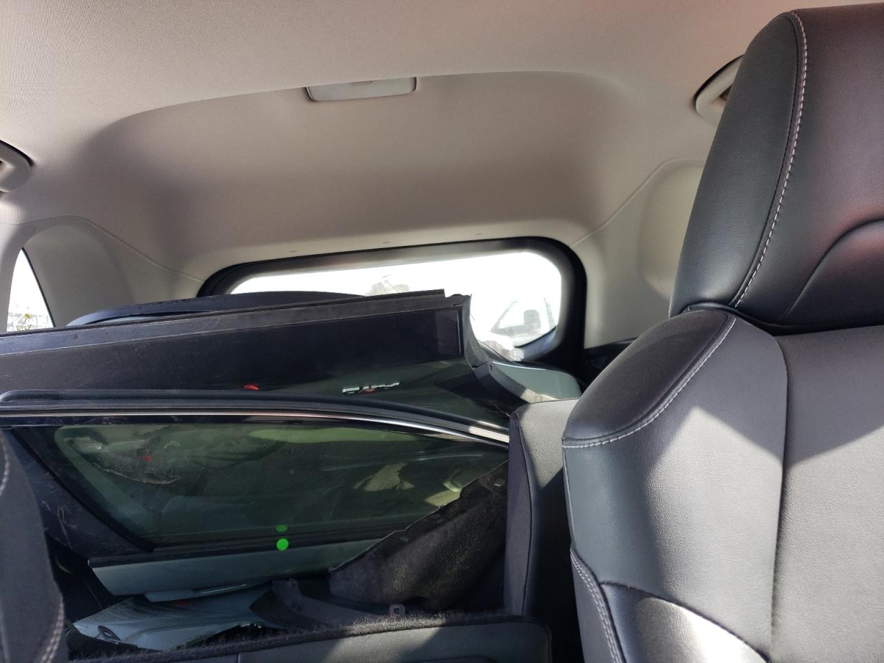 2022 TOYOTA RAV4 XLE PREMIUM VIN:JTMB6RFV3ND061888