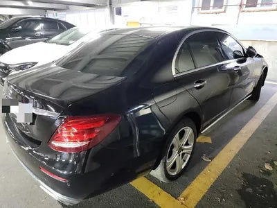 2018 Mercedes-Benz E 220 VIN: