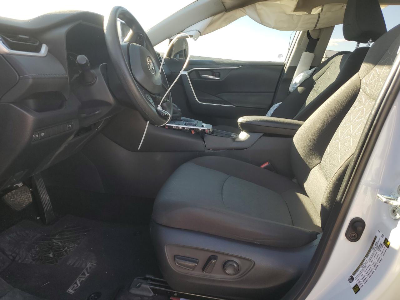 2023 TOYOTA RAV4 XLE VIN:2T3P1RFV3PW347427