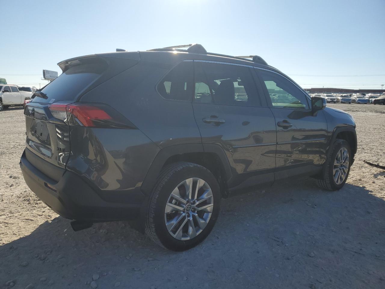 2024 TOYOTA RAV4 XLE PREMIUM VIN:2T3C1RFV6RW342238