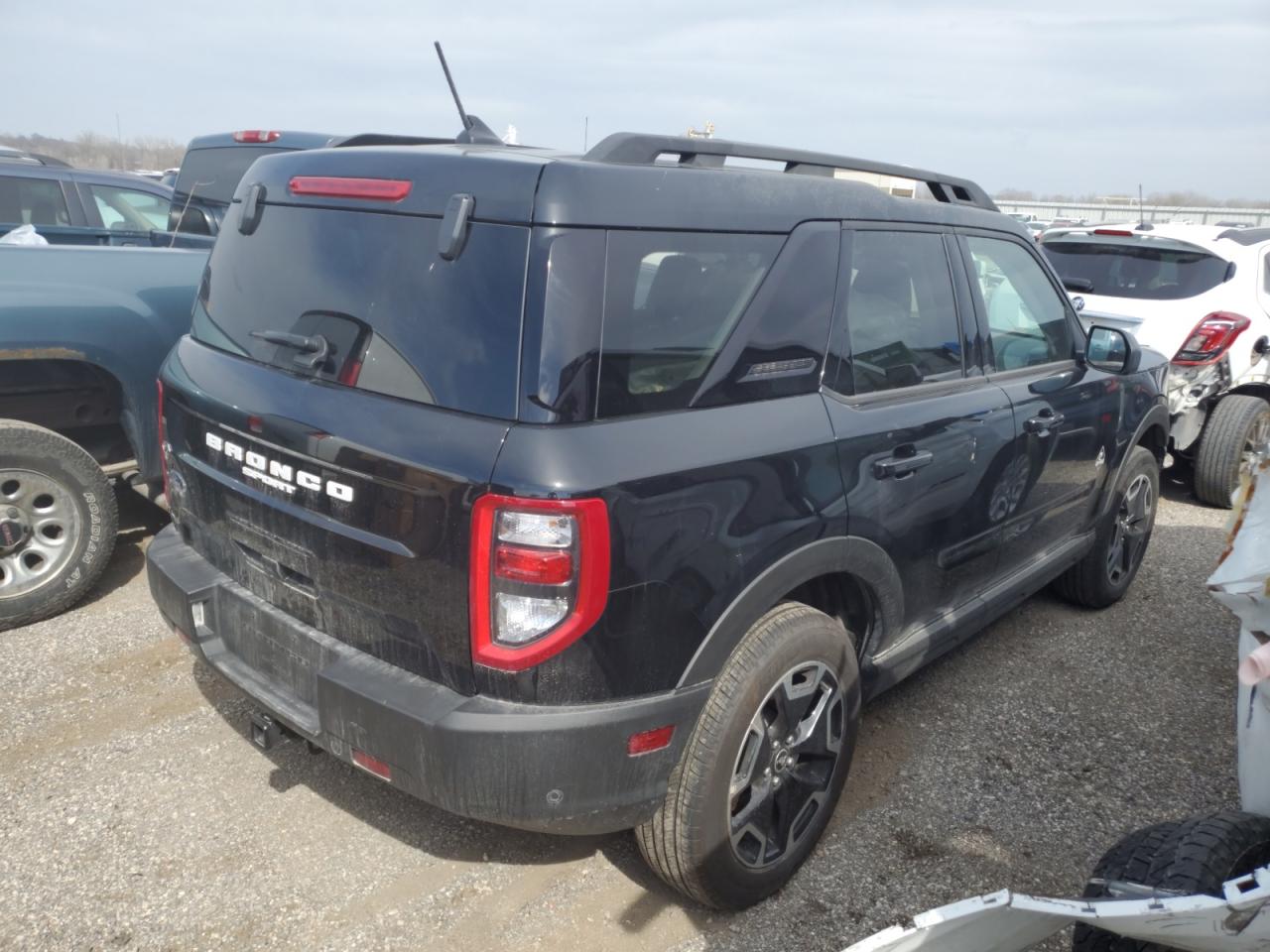 2022 FORD BRONCO SPORT OUTER BANKS VIN:3FMCR9C66NRD83047