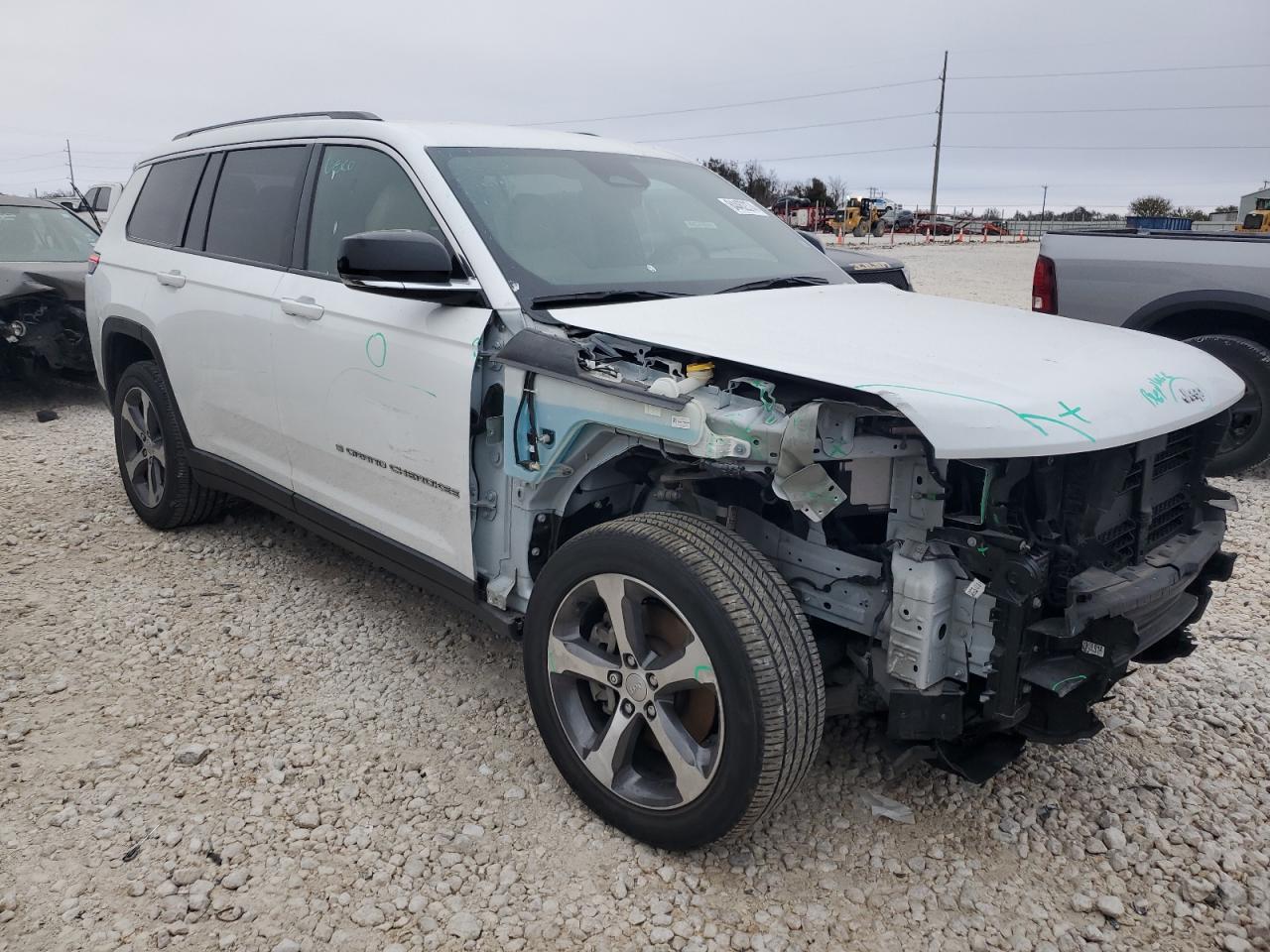 2023 JEEP GRAND CHEROKEE L LIMITED VIN:1C4RJKBG5P8702529