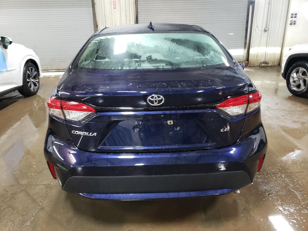 2022 TOYOTA COROLLA LE VIN:5YFEPMAE8NP307870