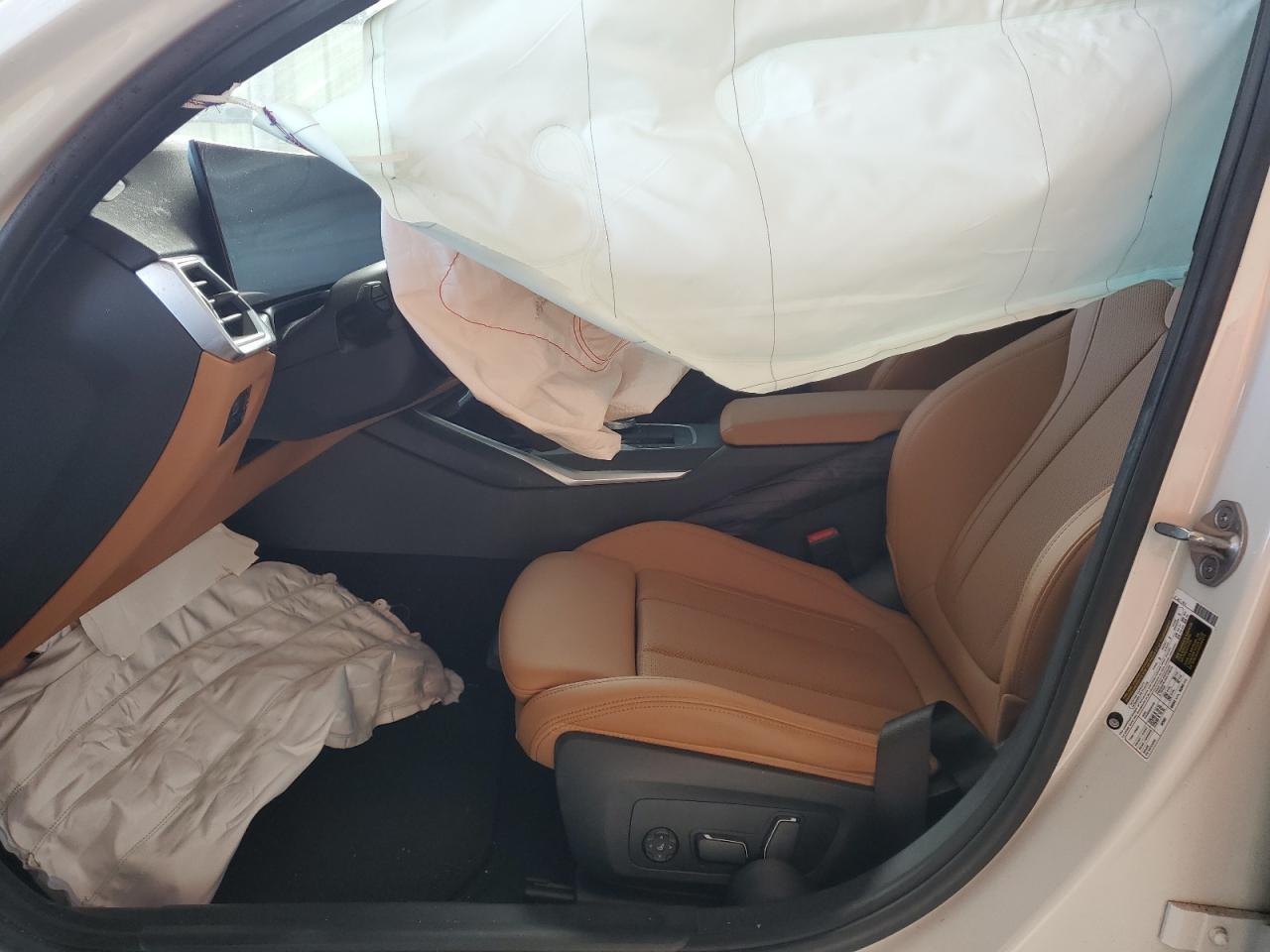 2024 BMW 330I  VIN:3MW69FF01R8E43199