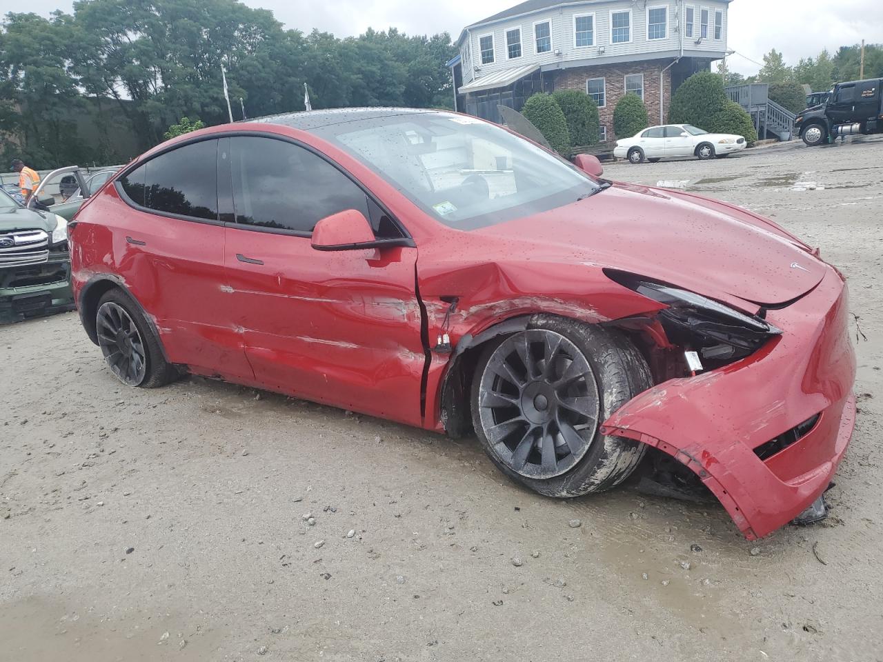 2023 TESLA MODEL Y  VIN:7SAYGDEE0PA029102