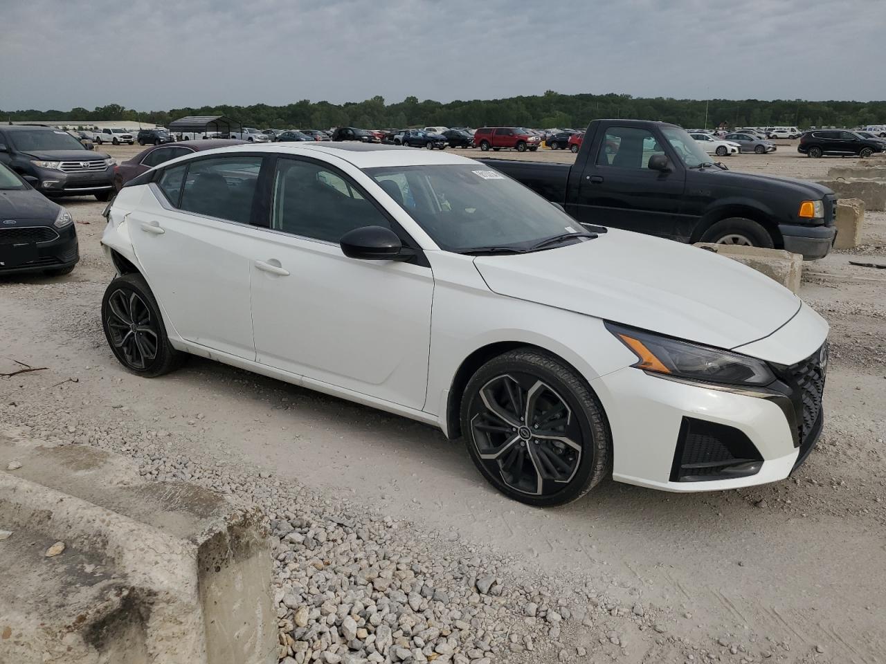 2023 NISSAN ALTIMA SR VIN:1N4BL4CV1PN416270