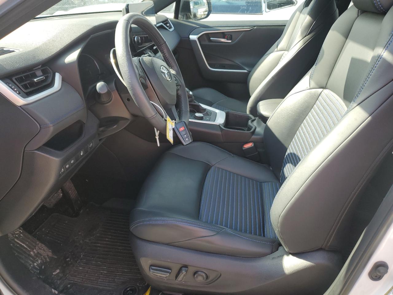 2023 TOYOTA RAV4 XSE VIN:2T3E6RFV6PW043193
