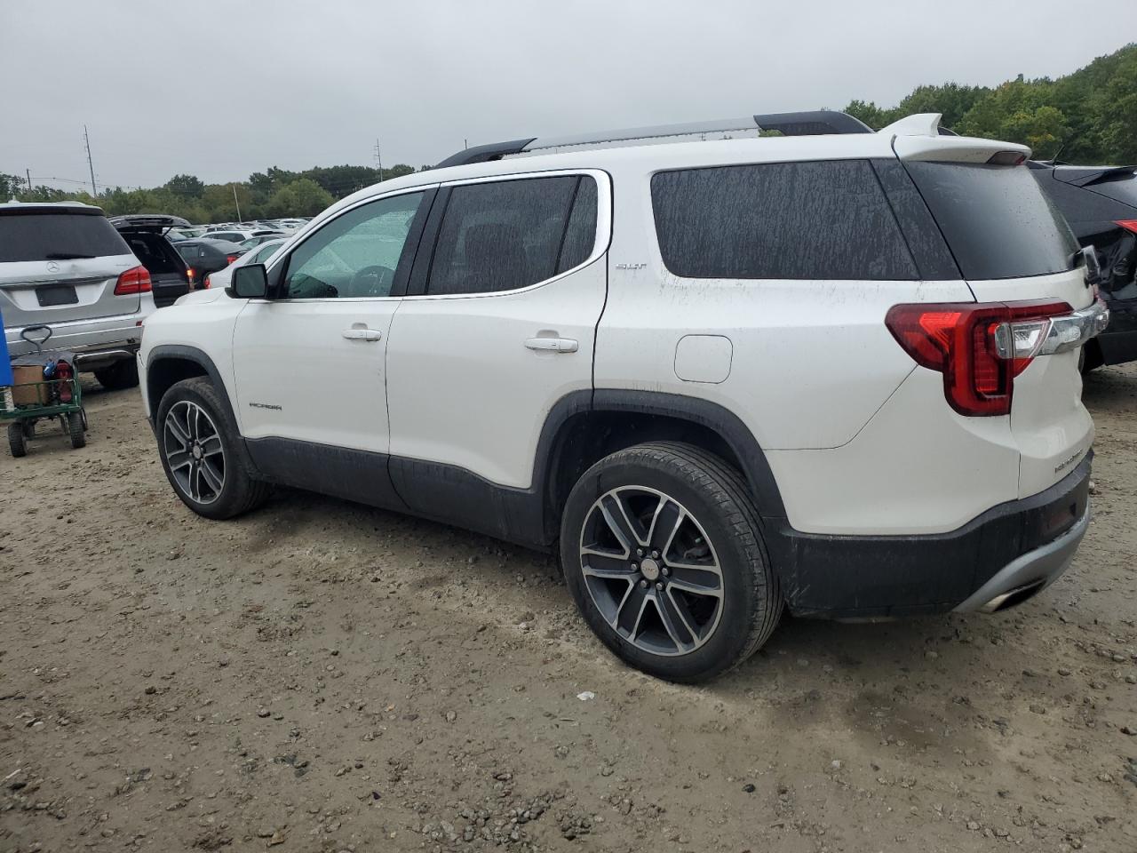 2022 GMC ACADIA SLT VIN:1GKKNULS2NZ116323