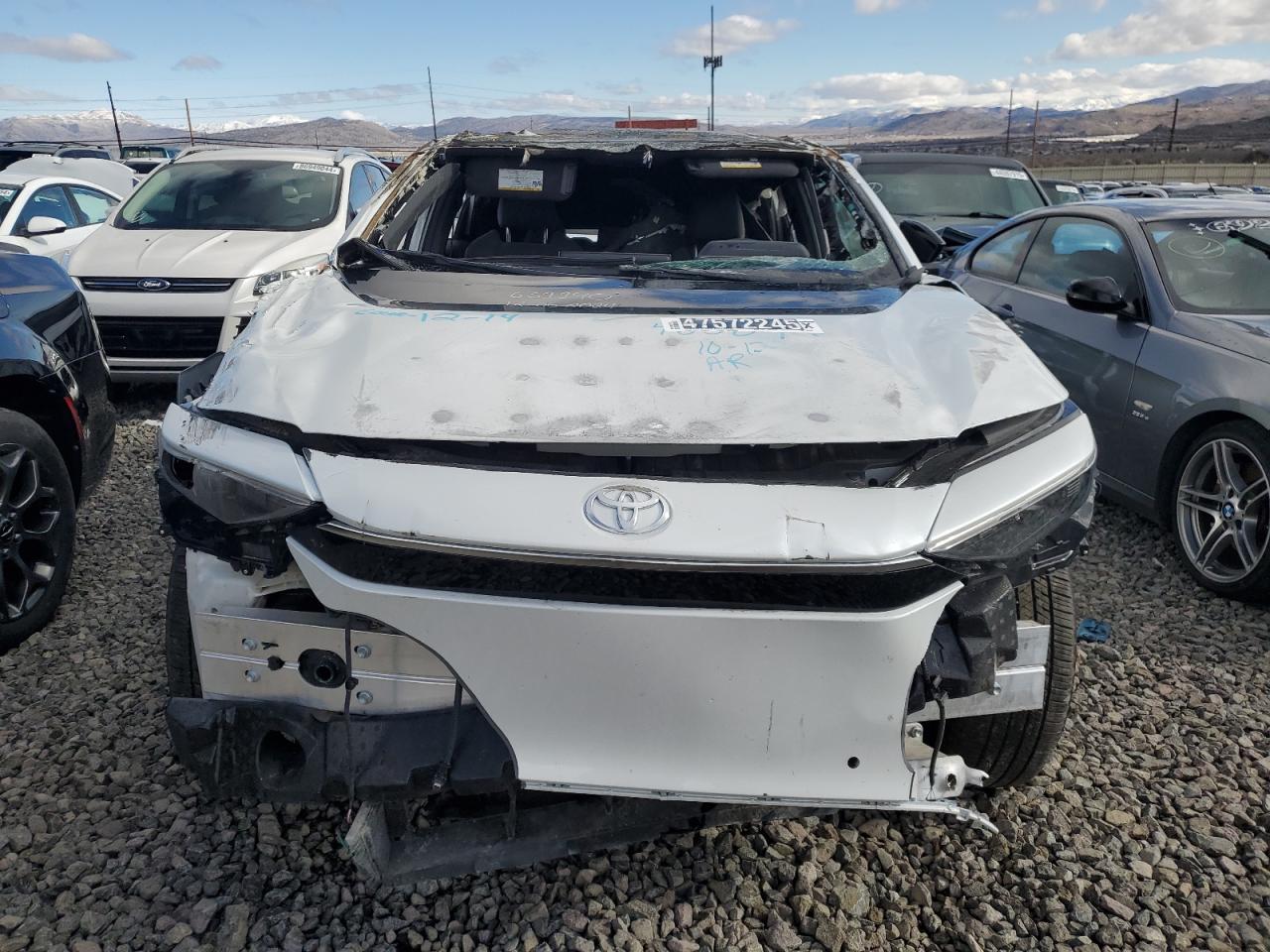 2024 TOYOTA BZ4X XLE VIN:JTMAAAAA6RA044428