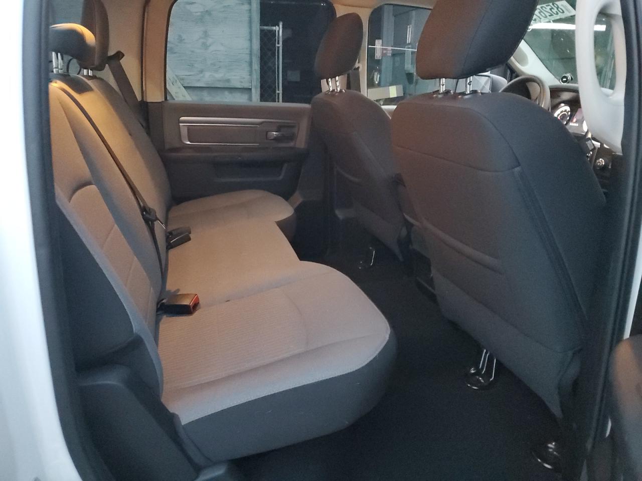 2022 RAM 1500 CLASSIC SLT VIN:3C6RR7LT2NG406044