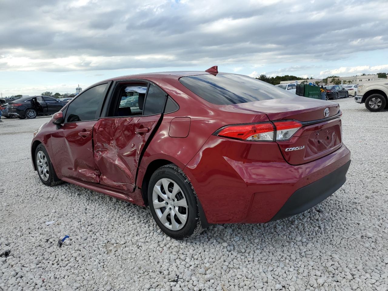 2024 TOYOTA COROLLA LE VIN:5YFB4MDE6RP221132