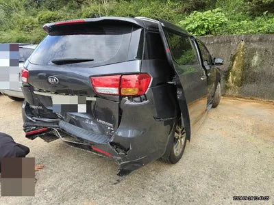 2015 Kia Carnival VIN: