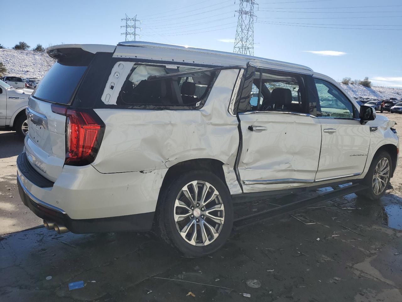 2022 GMC YUKON XL DENALI VIN:1GKS2JKL8NR170906