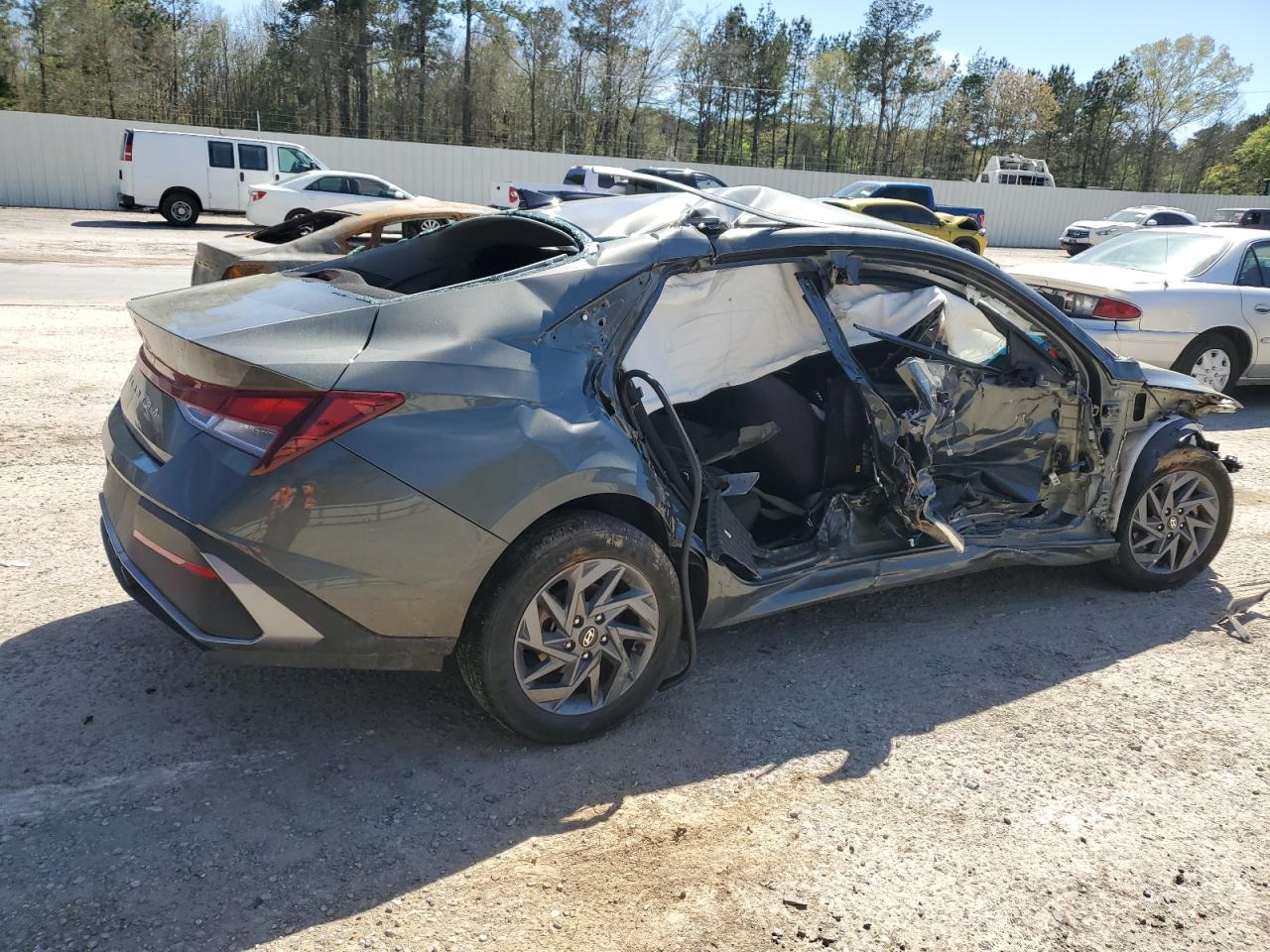 2024 HYUNDAI ELANTRA SEL VIN:KMHLM4DG5RU759695