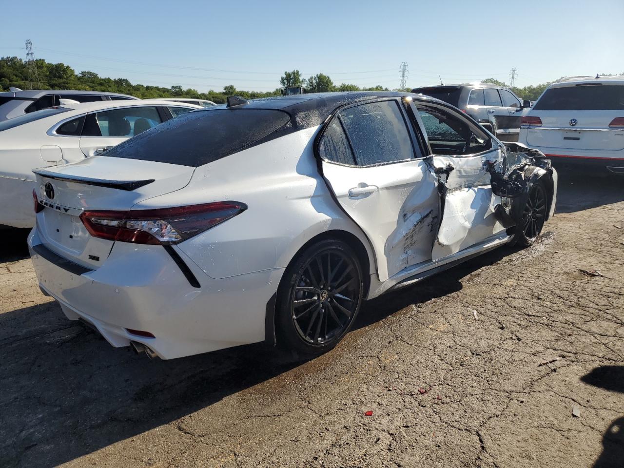 2024 TOYOTA CAMRY TRD VIN:4T1KZ1AK6RU097078