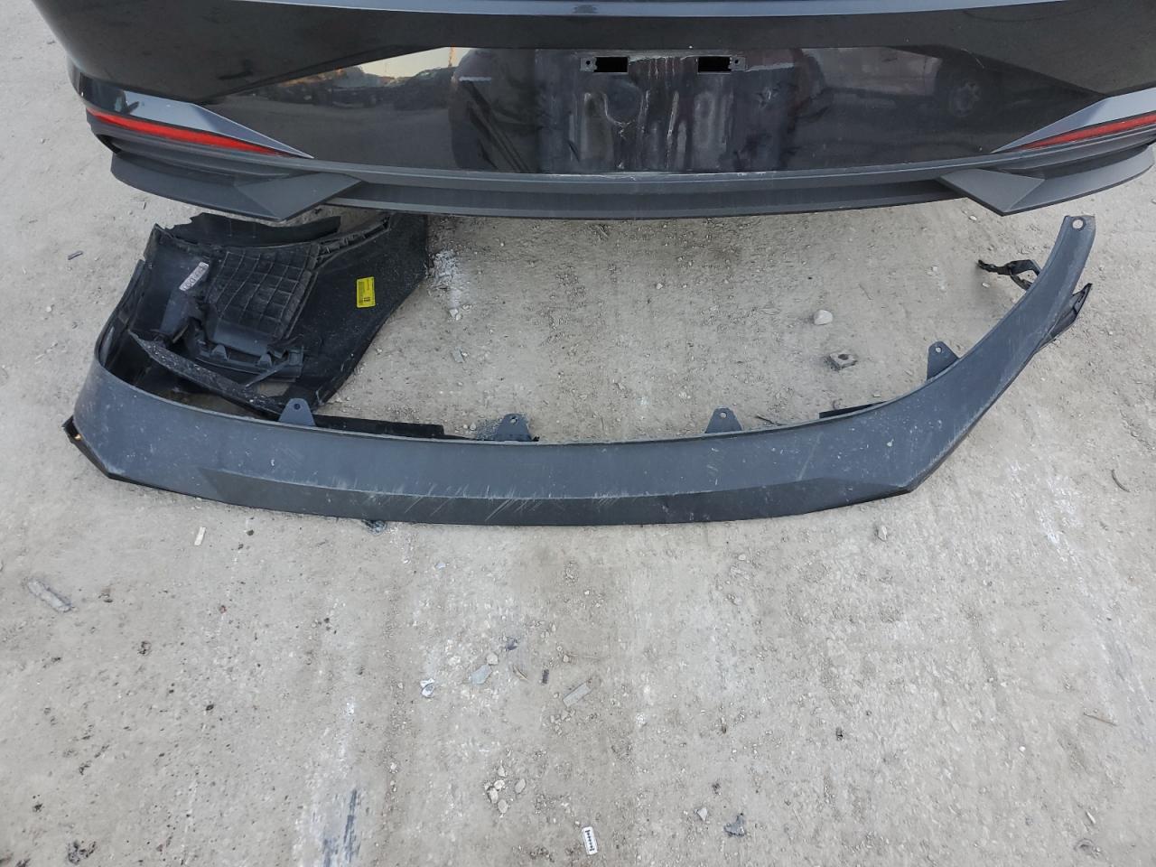 2023 HYUNDAI ELANTRA SEL VIN:5NPLM4AG6PH094502