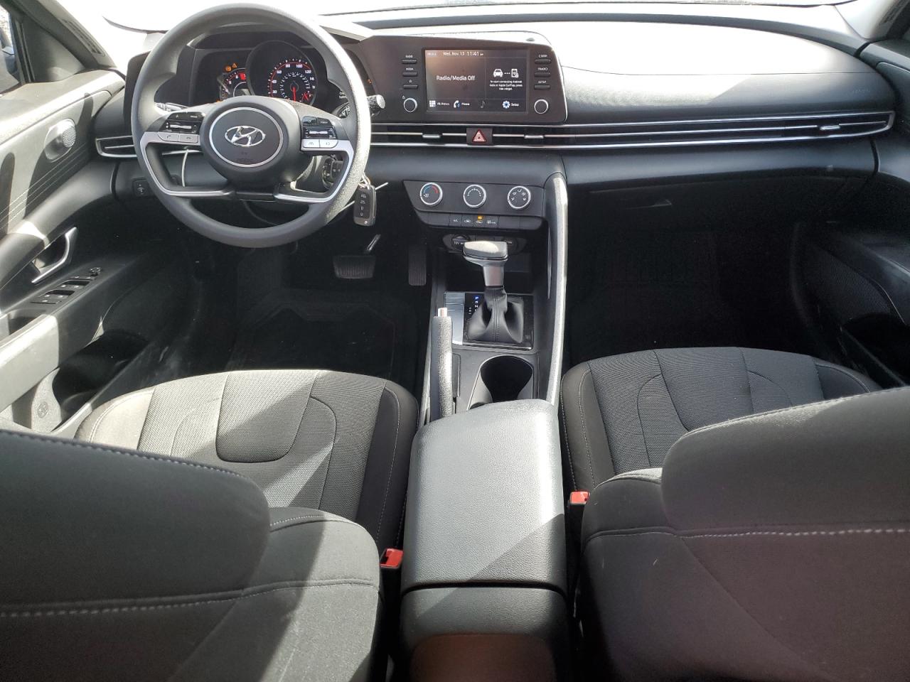 2022 HYUNDAI ELANTRA SE VIN:KMHLL4AG5NU241717