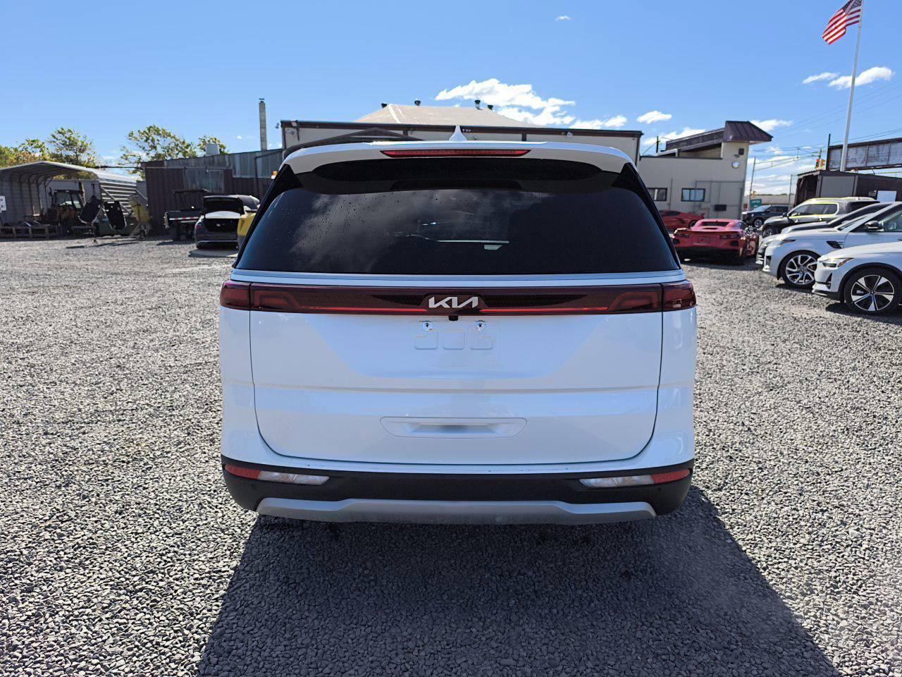 2022 KIA CARNIVAL LX VIN:KNDNB4H36N6111355