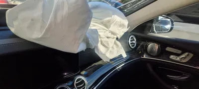 2018 Mercedes-Benz E 400 VIN: