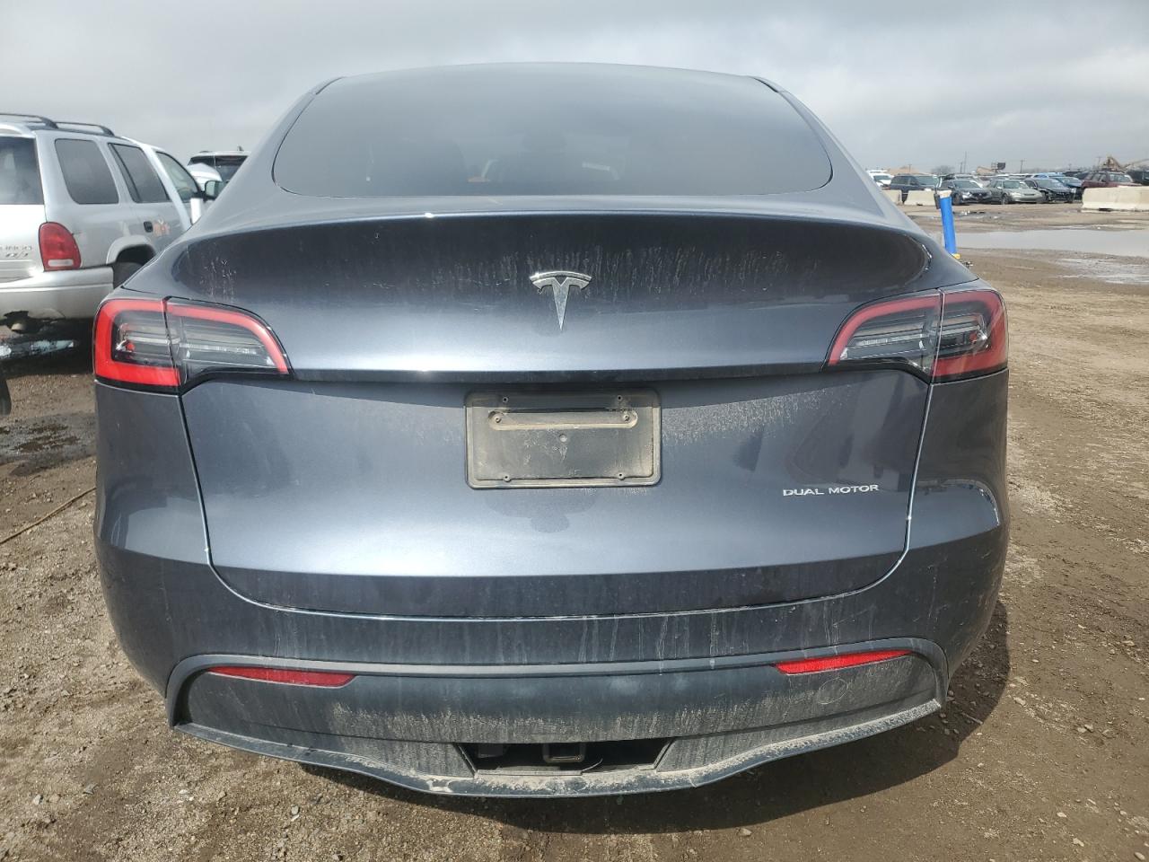 2023 TESLA MODEL Y  VIN:7SAYGDEE5PF836217