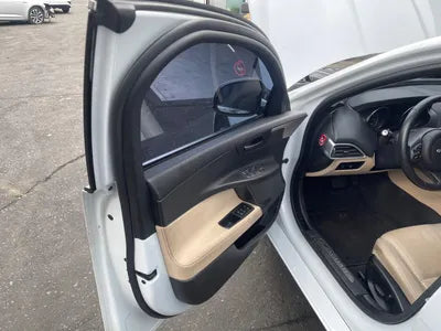 2016 Jaguar XE SAJAB4BN1GA940943 VIN:SAJAB4BN1GA940943