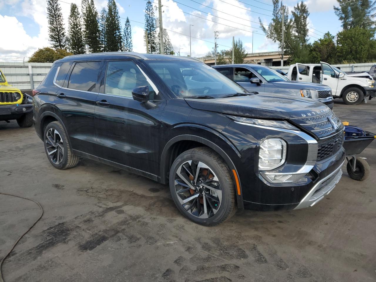 2024 MITSUBISHI OUTLANDER SEL VIN:JA4J3WA82RZ058150