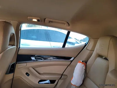 2015 Porsche Panamera VIN: