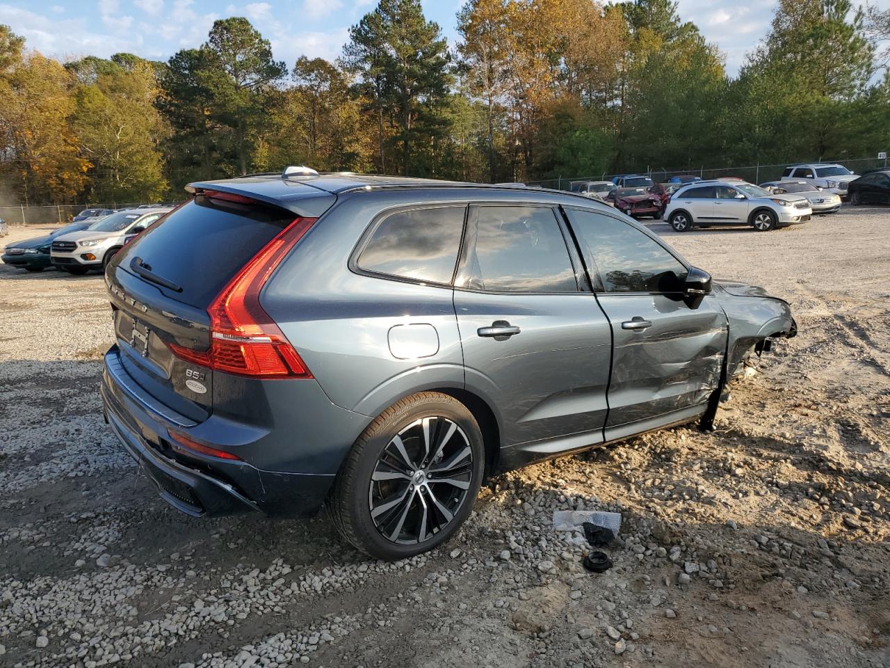 2024 VOLVO XC60 PLUS VIN:YV4L12RL5R1744782