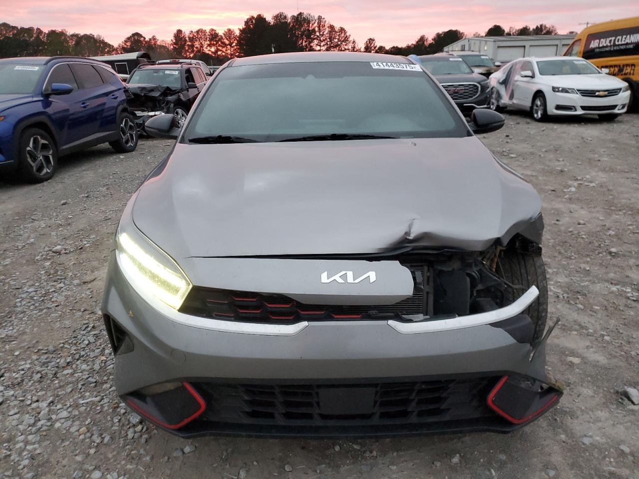 2023 KIA FORTE GT VIN:3GNKBJR40RS170127