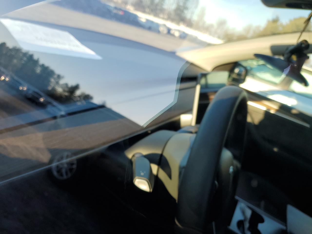2024 TESLA MODEL Y  VIN:7SAYGDED9RF092986