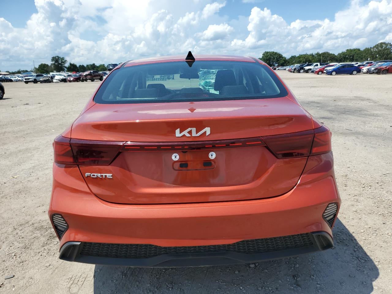 2023 KIA FORTE LX VIN:3KPF24AD9PE511642