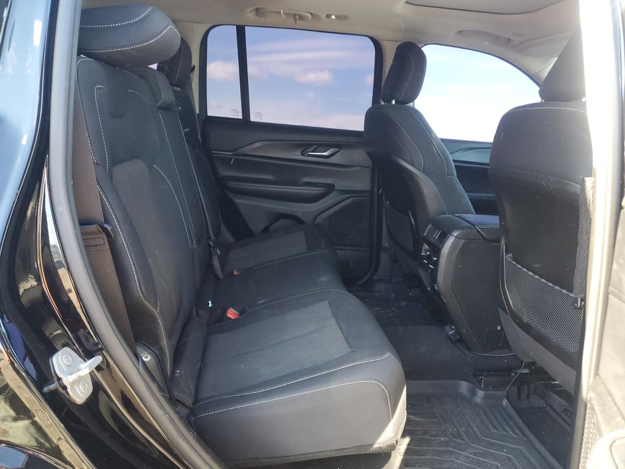 2023 JEEP GRAND CHEROKEE LAREDO VIN:1C4RJGAGXP8883819