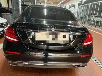 2019 Mercedes-Benz E 220 VIN: