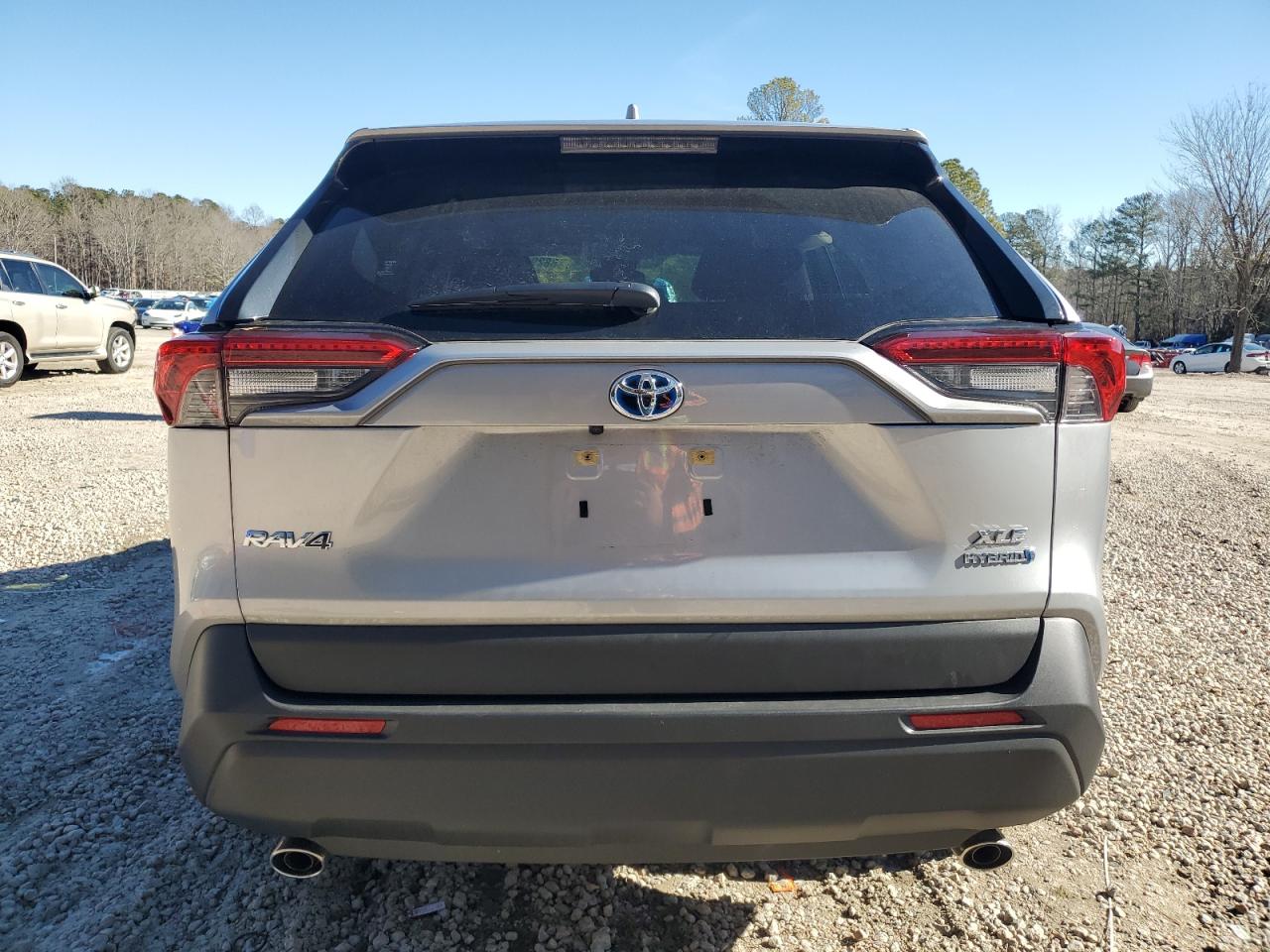 2024 TOYOTA RAV4 XLE VIN:JTMRWRFV4RJ059847