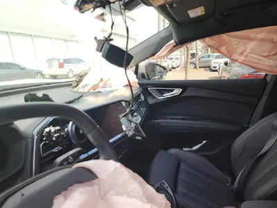 2022 Audi e-tron WAUZZZFZ4NP043372 VIN:WAUZZZFZ4NP043372
