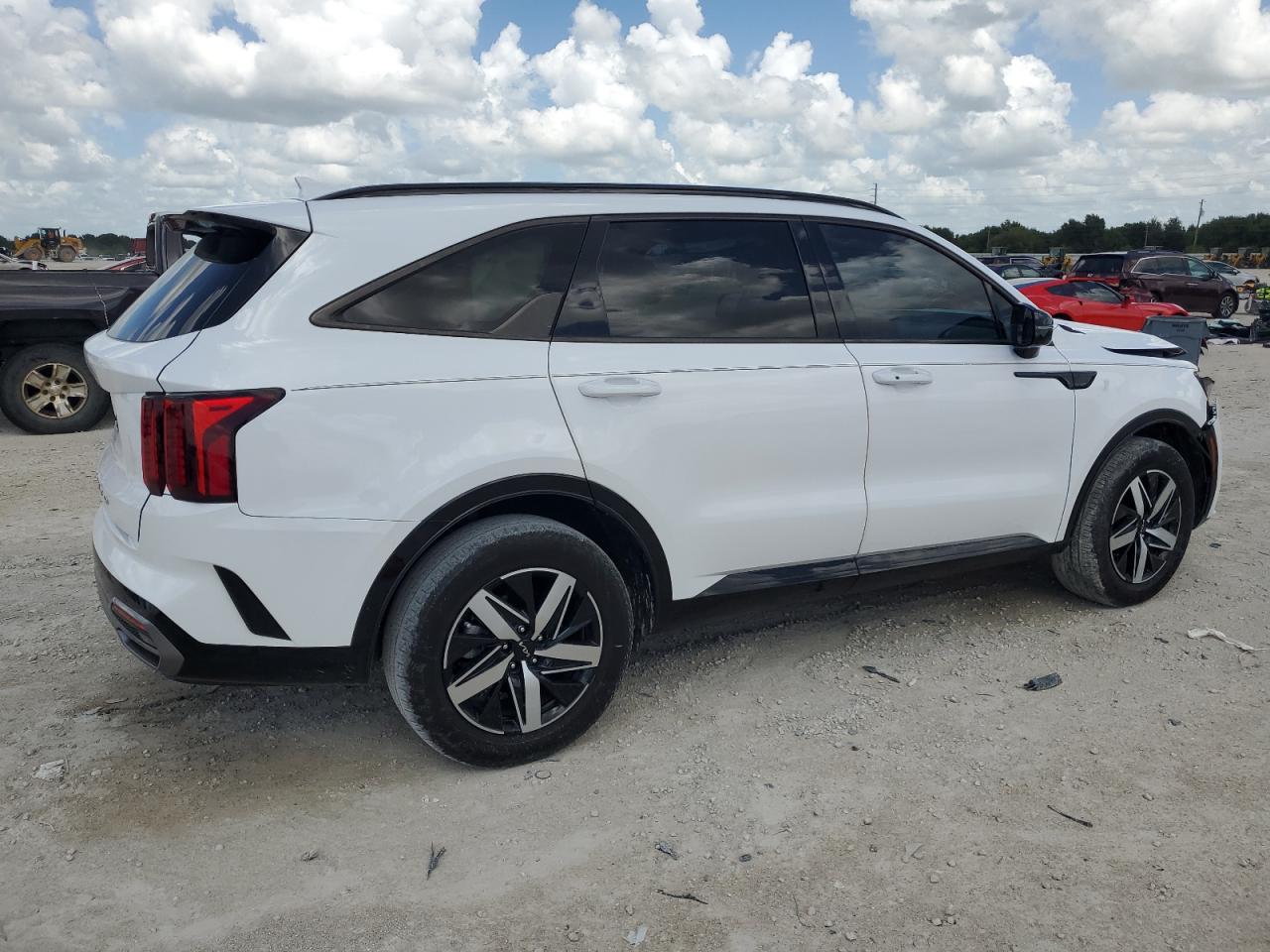 2022 KIA SORENTO S VIN:5XYRL4LCXNG131756