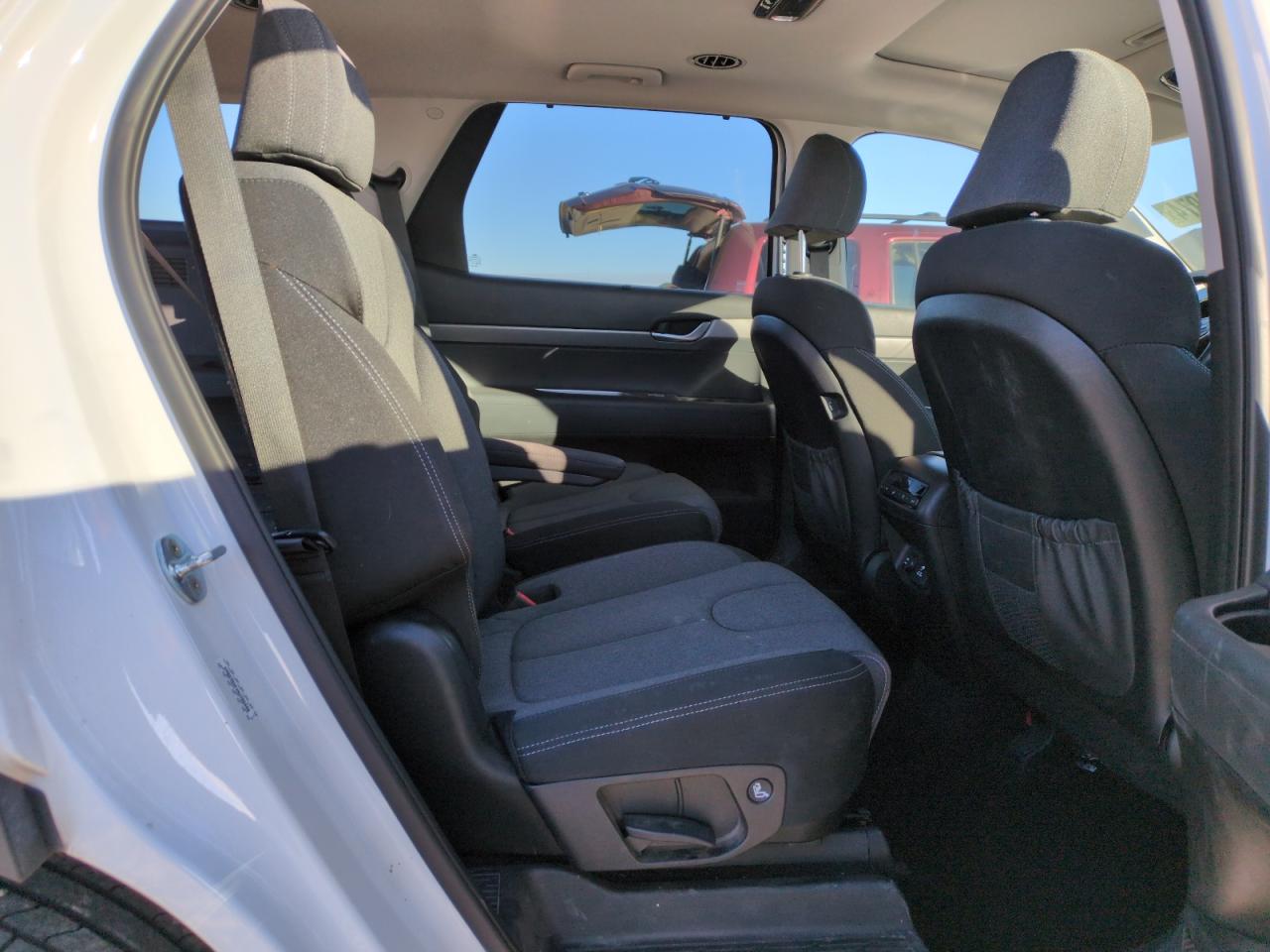 2022 HYUNDAI PALISADE SEL VIN:KM8R3DHE4NU385600