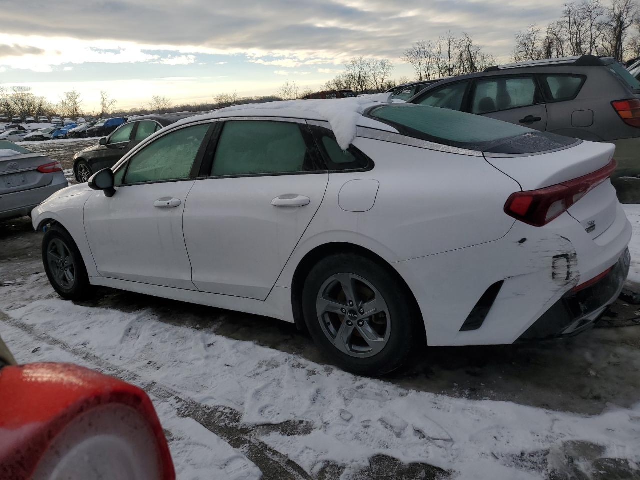 2022 KIA K5 LXS VIN:19UUA5669YA055366