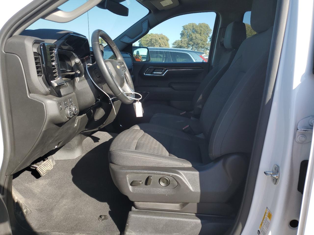 2024 CHEVROLET SILVERADO K1500 LT VIN:1GCUDDED7RZ176142