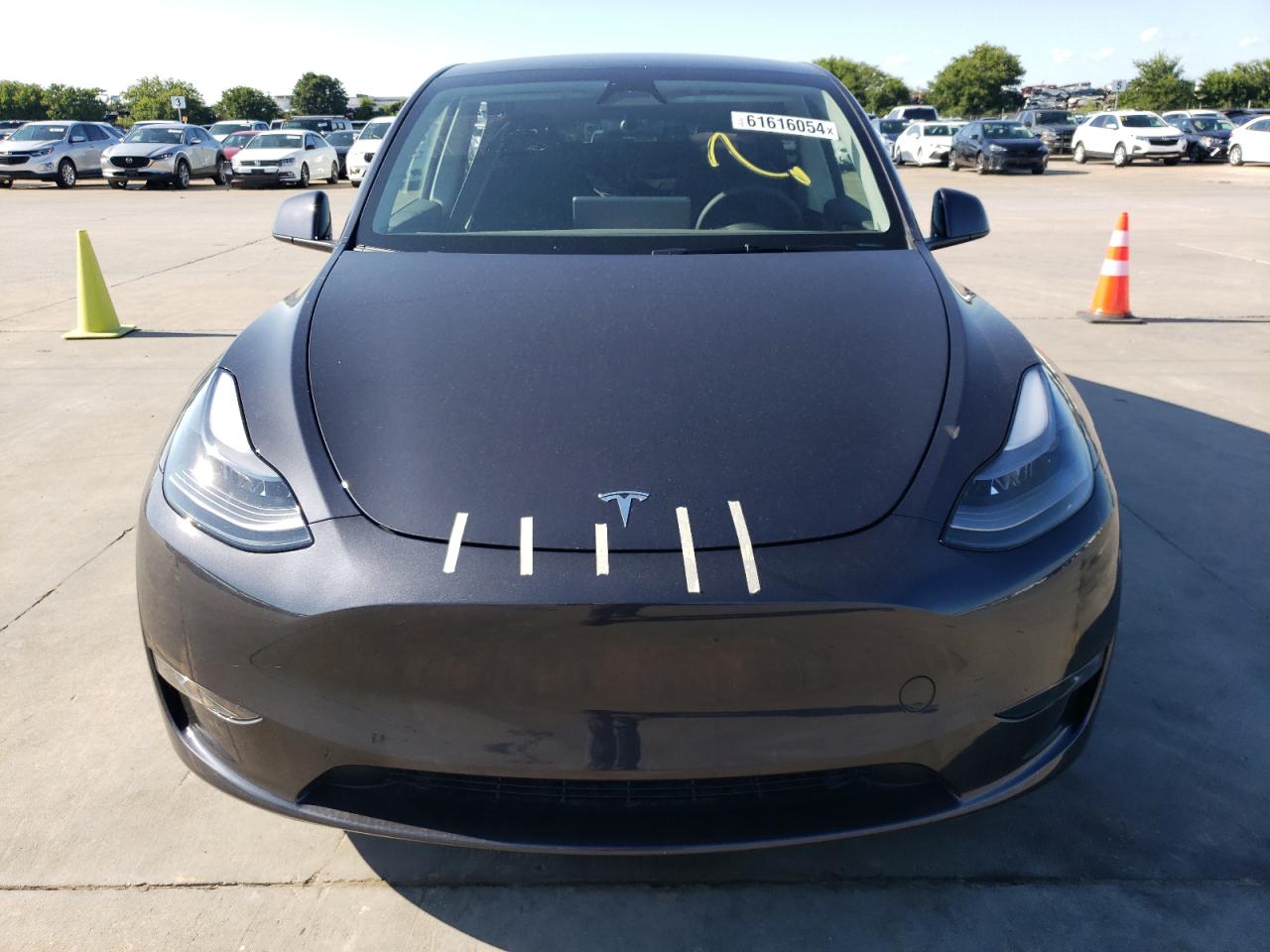 2024 TESLA MODEL Y  VIN:7SAYGDEE1RA294100