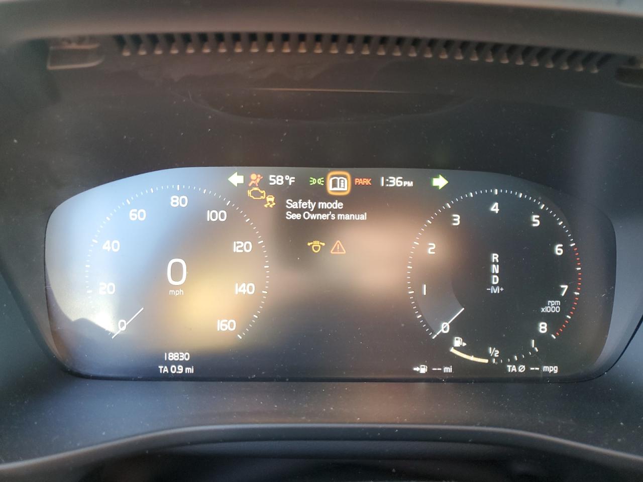 2022 VOLVO XC40 T5 R-DESIGN VIN:YV4162UM2N2724521